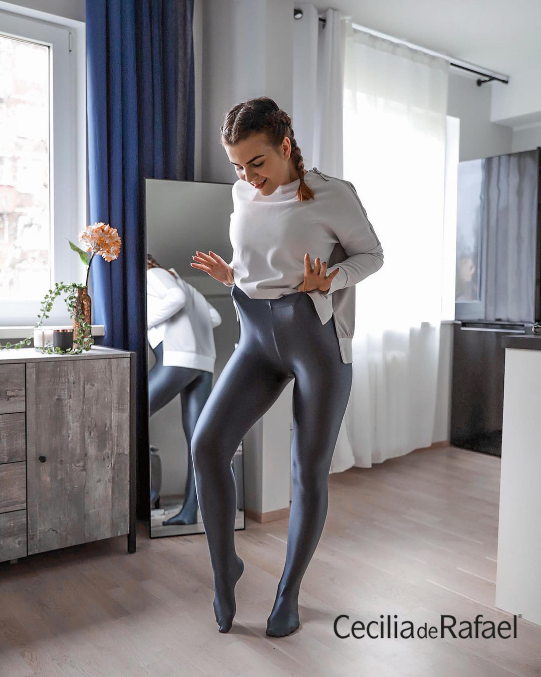 CDR Sale 150 Denier Uppsala Wet Look Tights 28150 Silver