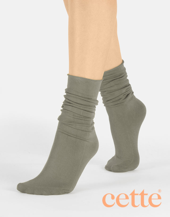 Cette Altai Cashmere Knee High Loose Top Sock Caster Grey 241-177